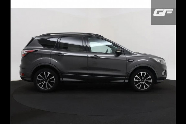 Ford Kuga 1.5 EcoBoost ST Line Pano Camera Carplay Winterpakket NAP