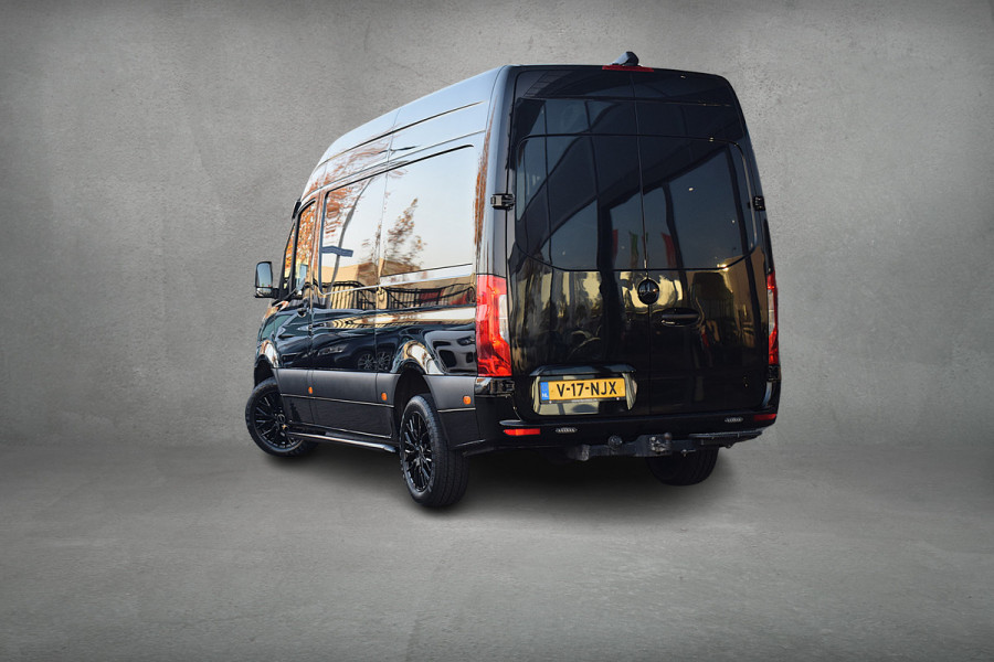 Mercedes-Benz Sprinter 317 1.9 CDI L2H2 RWD | Apple CarPlay | Camera | 18” LM | Side Bars