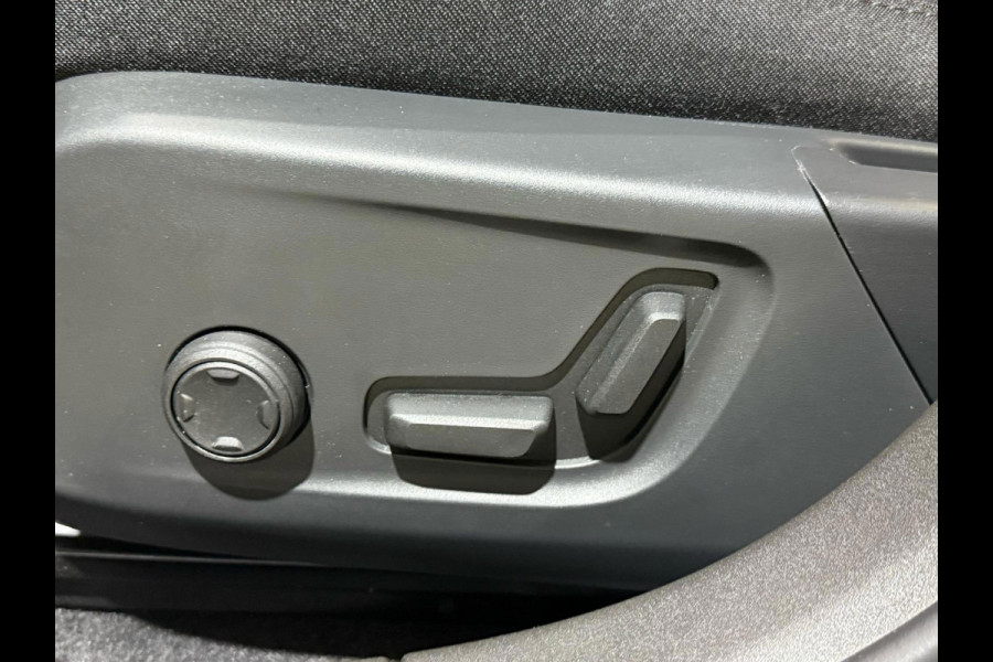 Polestar 2 Long Range Dual Motor Performance 82 kWh | Facelift | Panora/Memory/Pilot Asist/Harman Kardon/360Cam