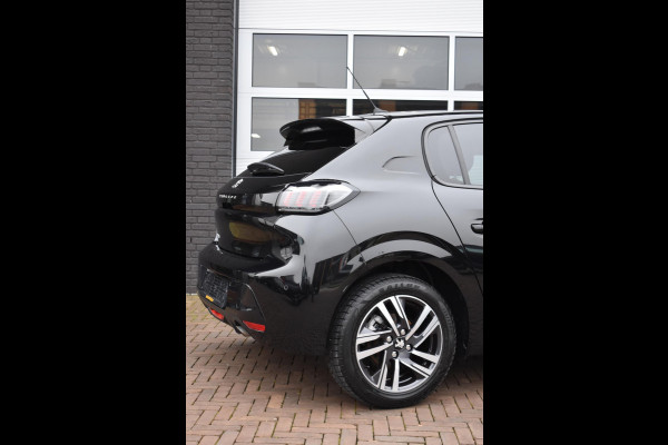 Peugeot 208 1.2 PureTech 100PK Allure Pack | Carplay | Camera | Keyless | Stoelverw. | Incl. garantie