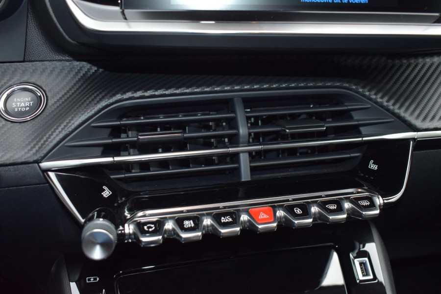 Peugeot 208 1.2 PureTech 100PK Allure Pack | Carplay | Camera | Keyless | Stoelverw. | Incl. garantie