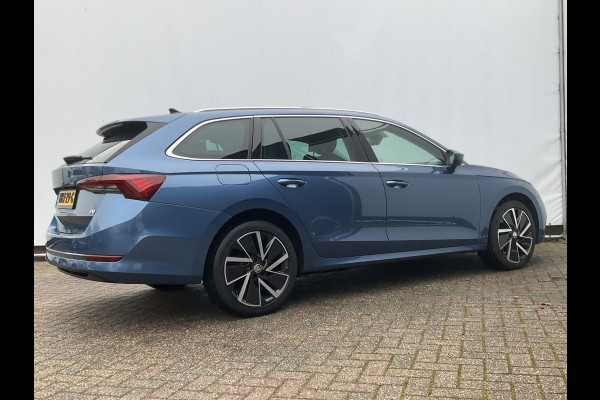 Škoda Octavia Combi 1.4 TSI iV PHEV Business Edition Plus Pano.dak Stoel/Stuurverw Sfeerverl Blue Beauty