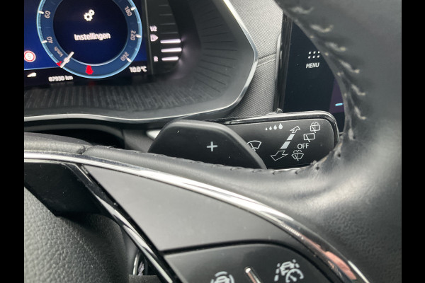 Škoda Octavia Combi 1.4 TSI iV PHEV Business Edition Plus Pano.dak Stoel/Stuurverw Sfeerverl Blue Beauty