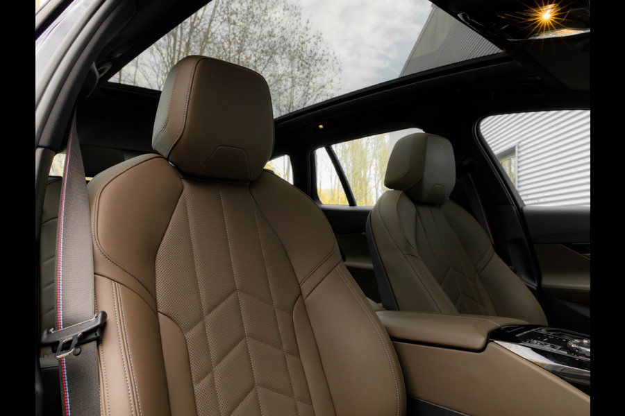 BMW 5 Serie Touring 550e xDrive M-Sport Pro - Pano - Onderstel Prof - Driving Ass Plus - Harman Kardon