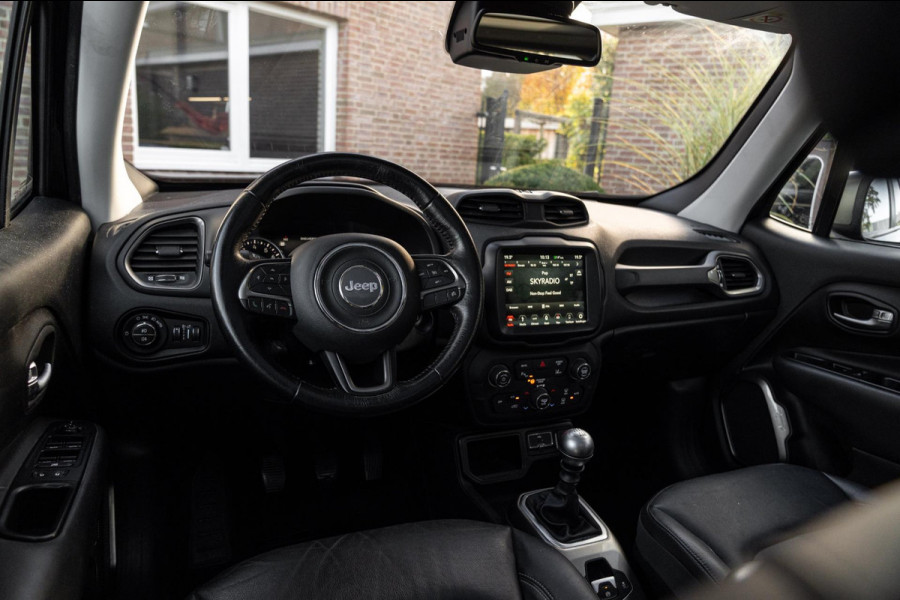 Jeep Renegade 1.0T 80th Anniversary Limited 120 PK Panoramadak Camera Leder Xenon Lane-Assist PDC 19''