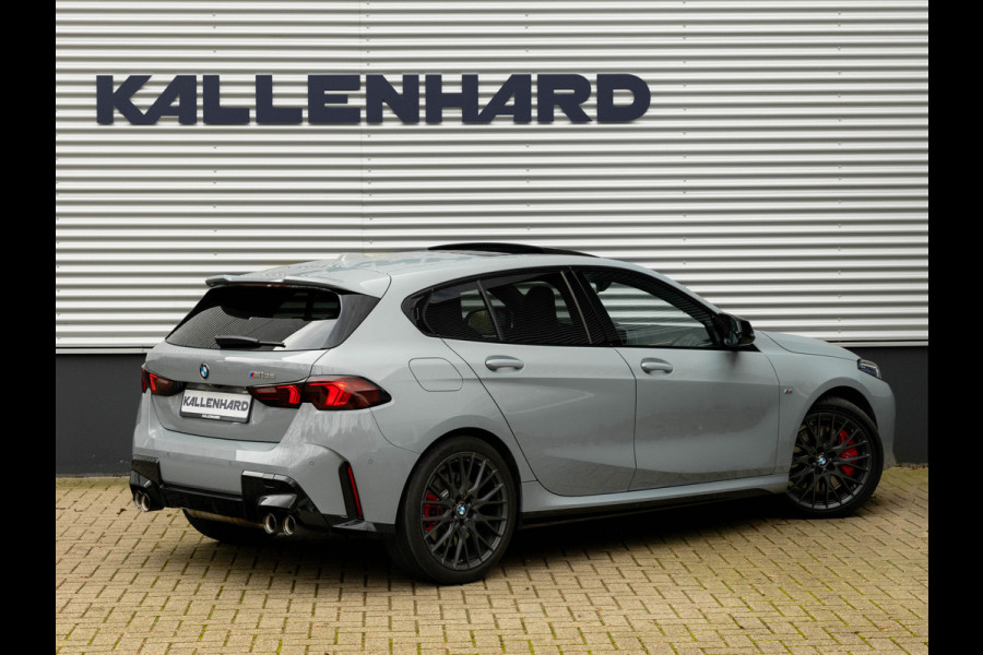 BMW 1-serie M135 xDrive - M-Sport Pro - Pano - Head-up - Memoryzetels - ACC - Harman Kardon
