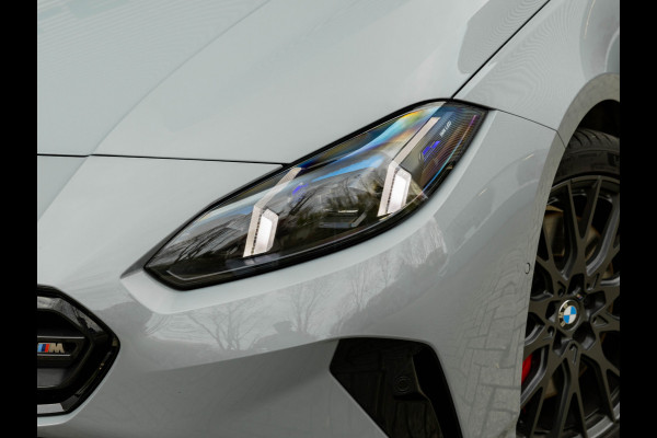 BMW 1-serie M135 xDrive - M-Sport Pro - Pano - Head-up - Memoryzetels - ACC - Harman Kardon