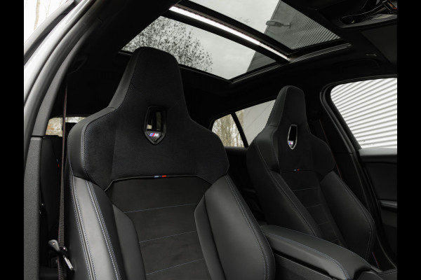 BMW 1-serie M135 xDrive - M-Sport Pro - Pano - Head-up - Memoryzetels - ACC - Harman Kardon
