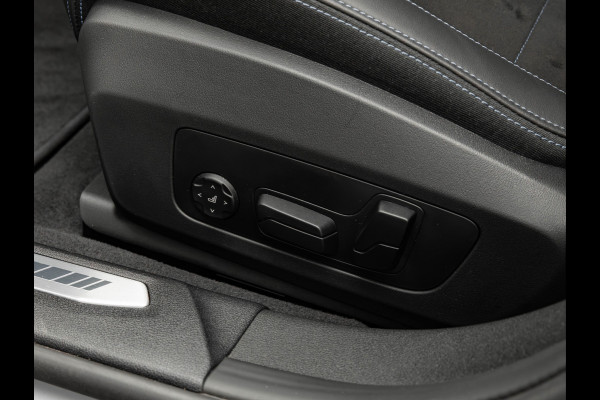 BMW 1-serie M135 xDrive - M-Sport Pro - Pano - Head-up - Memoryzetels - ACC - Harman Kardon