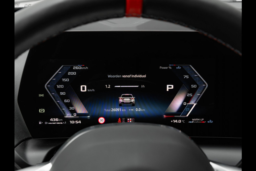 BMW 1-serie M135 xDrive - M-Sport Pro - Pano - Head-up - Memoryzetels - ACC - Harman Kardon