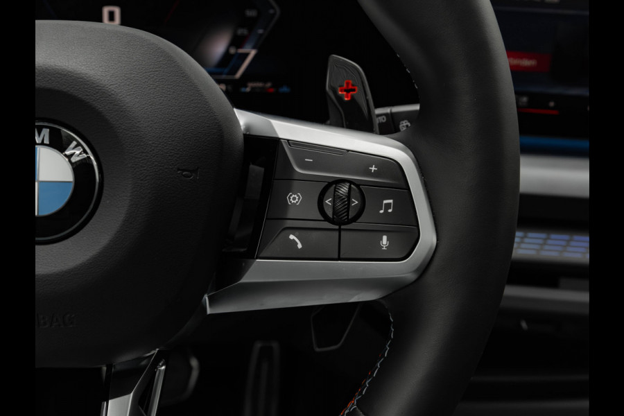 BMW 1-serie M135 xDrive - M-Sport Pro - Pano - Head-up - Memoryzetels - ACC - Harman Kardon