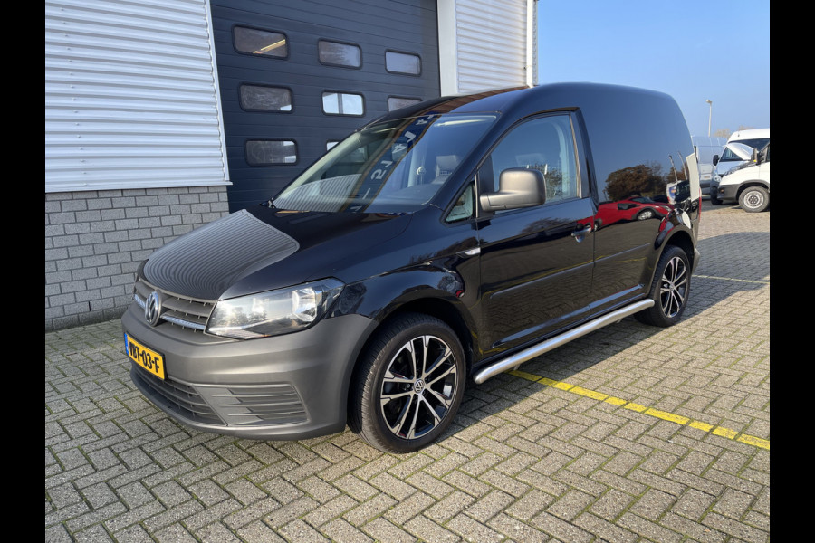 Volkswagen Caddy 2.0 TDI L1H1 BMT Economy Business / vaste prijs rijklaar € 9.950 ex btw / lease vanaf € 201 / airco / 17 Inch lichtmetalen velgen / sidebars / trekhaak / euro 6 !