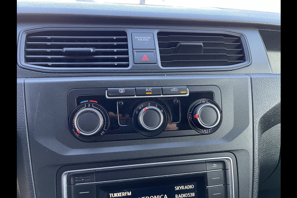 Volkswagen Caddy 2.0 TDI L1H1 BMT Economy Business / vaste prijs rijklaar € 9.950 ex btw / lease vanaf € 201 / airco / 17 Inch lichtmetalen velgen / sidebars / trekhaak / euro 6 !