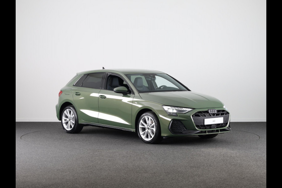 Audi A3 Sportback 40 TFSI e S edition 204pk | Verlengde garantie | Parkeercamera | Adaptieve cruise controle | Optiek pakket zwart Plus | Extra getint glas