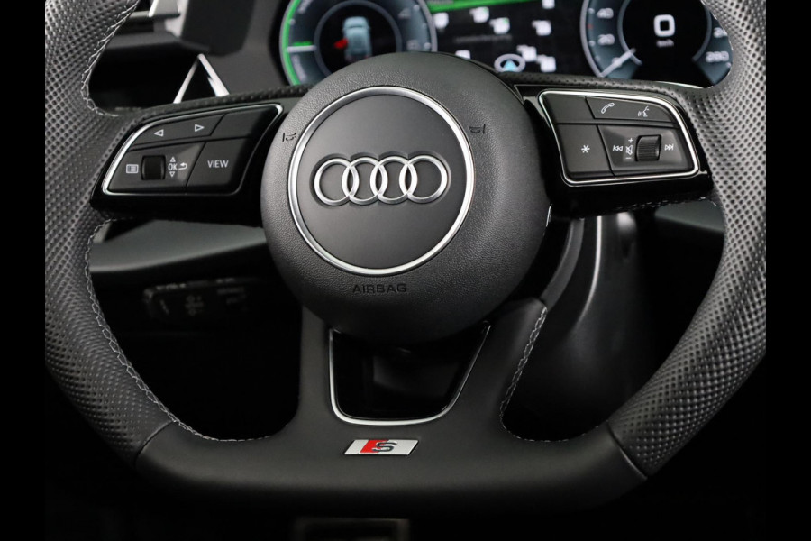 Audi A3 Sportback 40 TFSI e S edition 204pk | Verlengde garantie | Parkeercamera | Adaptieve cruise controle | Optiek pakket zwart Plus | Extra getint glas