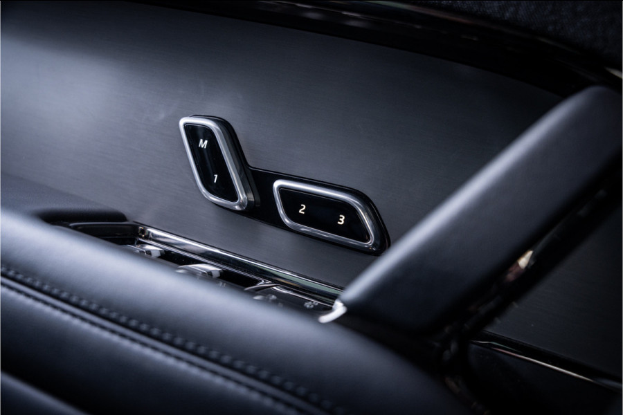 Land Rover Range Rover Sport 3.0 P440e SE - Panorama | Meridian | Memory | Luchtvering | Keyless |