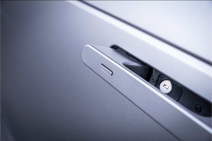 Land Rover Range Rover Sport 3.0 P440e SE - Panorama | Meridian | Memory | Luchtvering | Keyless |