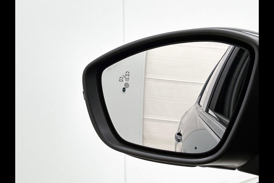 Opel Corsa 1.2 Turbo 136pk Hybrid GS Auto. Navigatie Apple Carplay/ Android Auto Camera Parkeersensoren Cruise Control Stoel- en stuurverwarming Airco Lichtmetalen velgen Getinte ramen