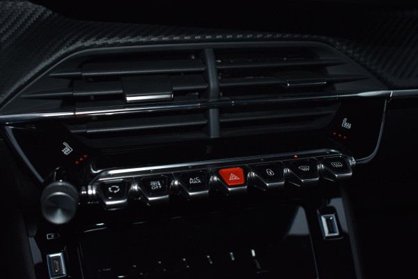 Peugeot 208 1.2 PureTech 100PK Allure | Panodak | Adapt. Cruise | Stoelverw. | Carplay | Camera | Incl. garantie