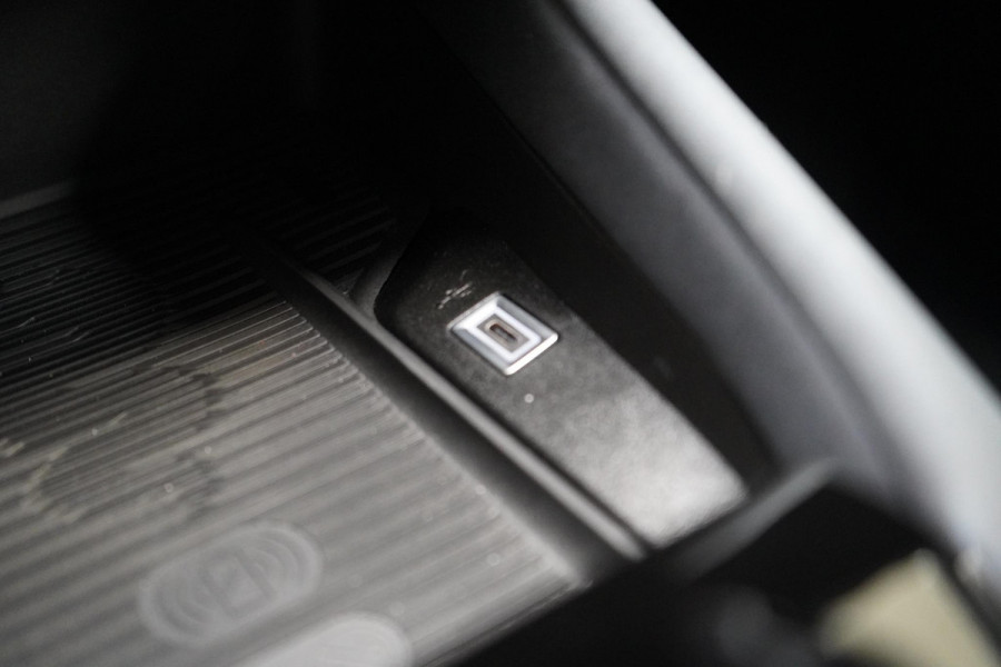 Alfa Romeo junior 1.2 Turbo Hybrid Ibrida Speciale | Pack Techno | Adaptive | Navigatie | Achteruitrijcamera