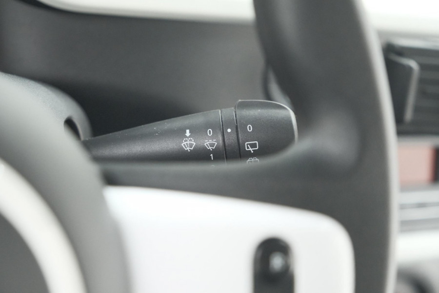 Renault Twingo 1.0 SCe Collection | Cruise Control |  Airco | Bluetooth Radio