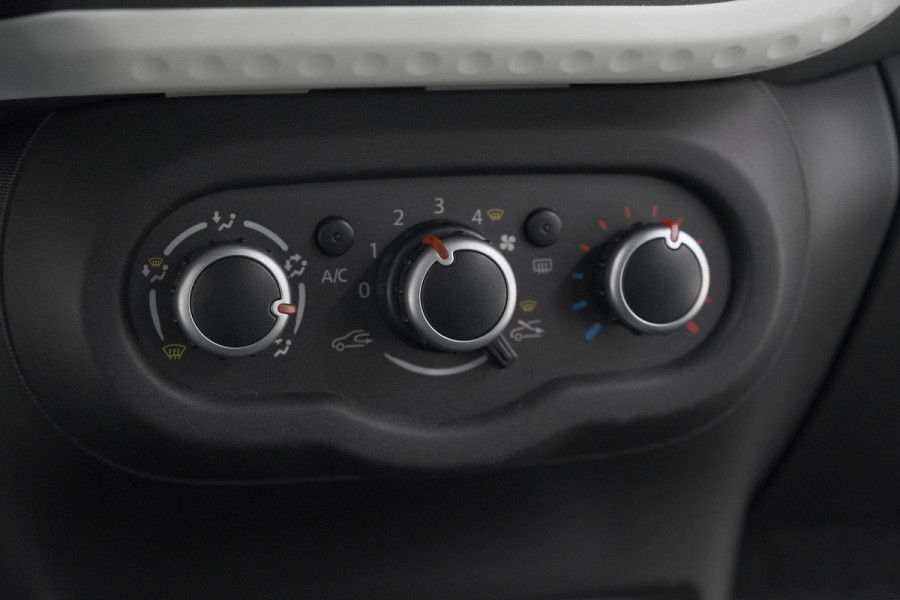 Renault Twingo 1.0 SCe Collection | Cruise Control |  Airco | Bluetooth Radio