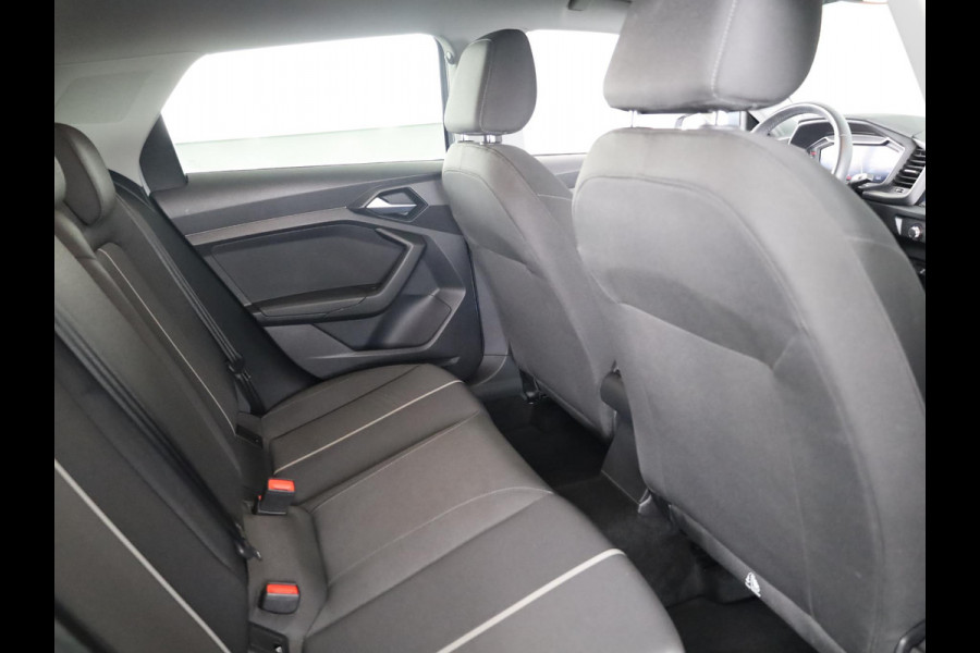 Audi A1 Sportback 25 TFSI Pro Line 95 pk | Navigatie via App | Parkeersensoren achter | Cruise control |
