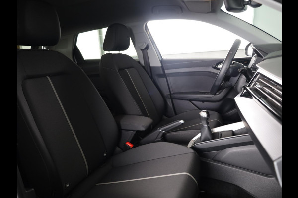 Audi A1 Sportback 25 TFSI Pro Line 95 pk | Navigatie via App | Parkeersensoren achter | Cruise control |