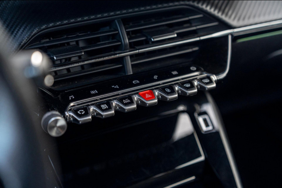 Peugeot 2008 1.2 PureTech GT-line 131 PK Aut. Camera Sfeerverl. Half/Leer i-Cockpit LED 17''