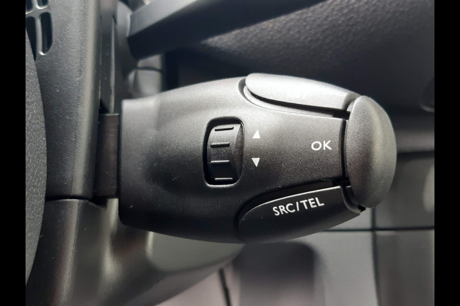 Peugeot e-Expert / Citroen e-Jumpy Club XL L3 50 kWh Airco Parkeersensors 3-Persoons