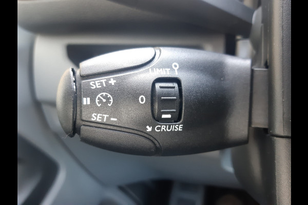 Peugeot e-Expert / Citroen e-Jumpy Club XL L3 50 kWh Airco Parkeersensors 3-Persoons