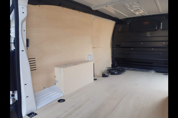 Peugeot e-Expert / Citroen e-Jumpy Club XL L3 50 kWh Airco Parkeersensors 3-Persoons