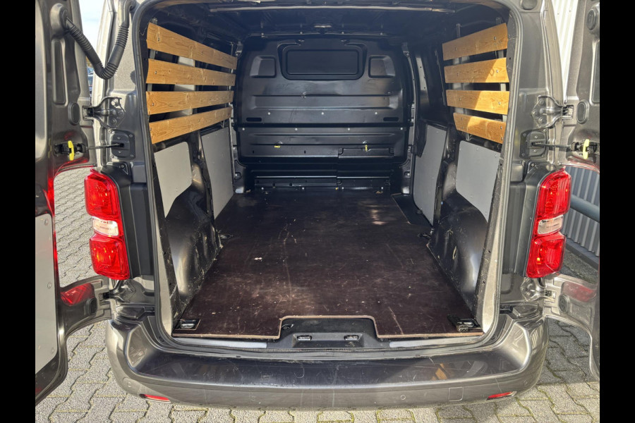 Peugeot Expert 2.0 BlueHDI 145 Standard*ECC*NAVI*ACC*CAM*CARPLAY*