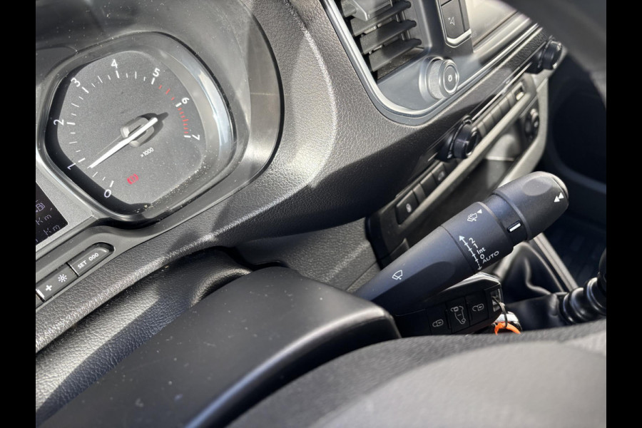 Peugeot Expert 2.0 BlueHDI 145 Standard*ECC*NAVI*ACC*CAM*CARPLAY*