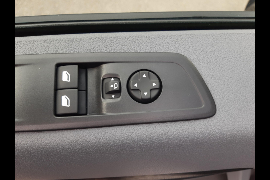 Peugeot e-Expert / Citroen e-Jumpy Club XL L3 50 kWh Airco Parkeersensors 3-Persoons