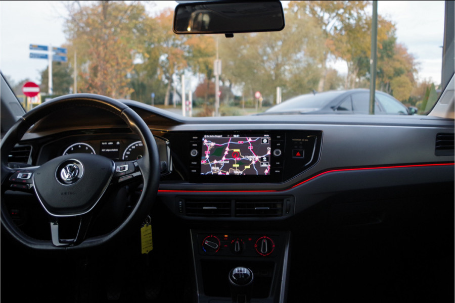 Volkswagen Polo 1.0 TSI 95 PK Comfortline, Adap. Cruise Control, Navigatie, Carplay