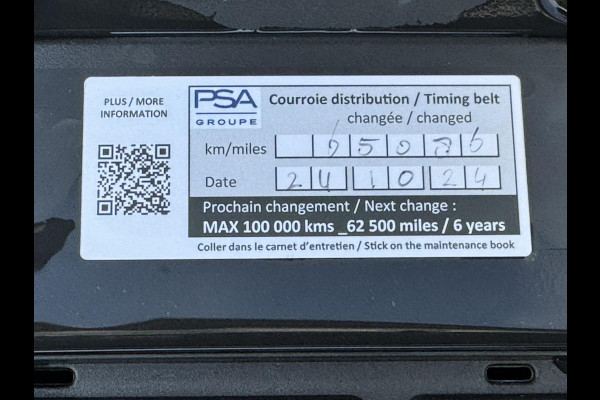 Citroën C4 1.2 Puretech Business Plus Automaat Climate control Cruise control Full LED Parkeercamera Navigatie Apple / Android