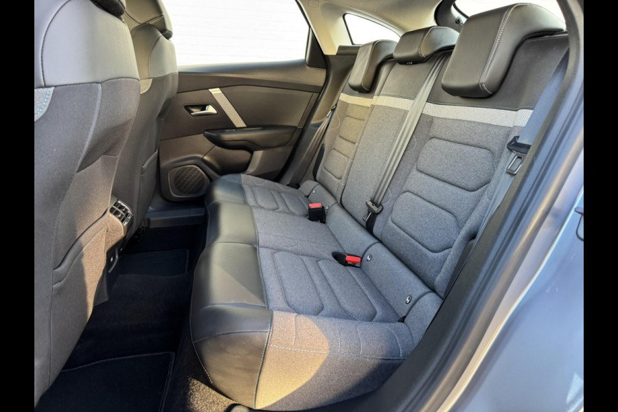 Citroën C4 1.2 Puretech Business Plus Automaat Climate control Cruise control Full LED Parkeercamera Navigatie Apple / Android