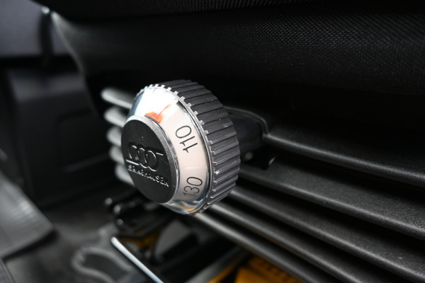 Iveco Daily 35S18H 3.0L Laadbak Laadklep Facelift, LED, ACC, Geveerde stoel, Camera