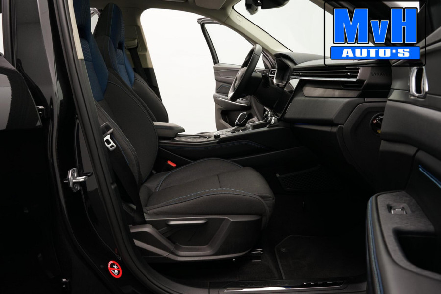 Lynk & Co 01 1.5 Plug-in Hybride|FULL BLACK XL|CAMERA|PANO|NAP