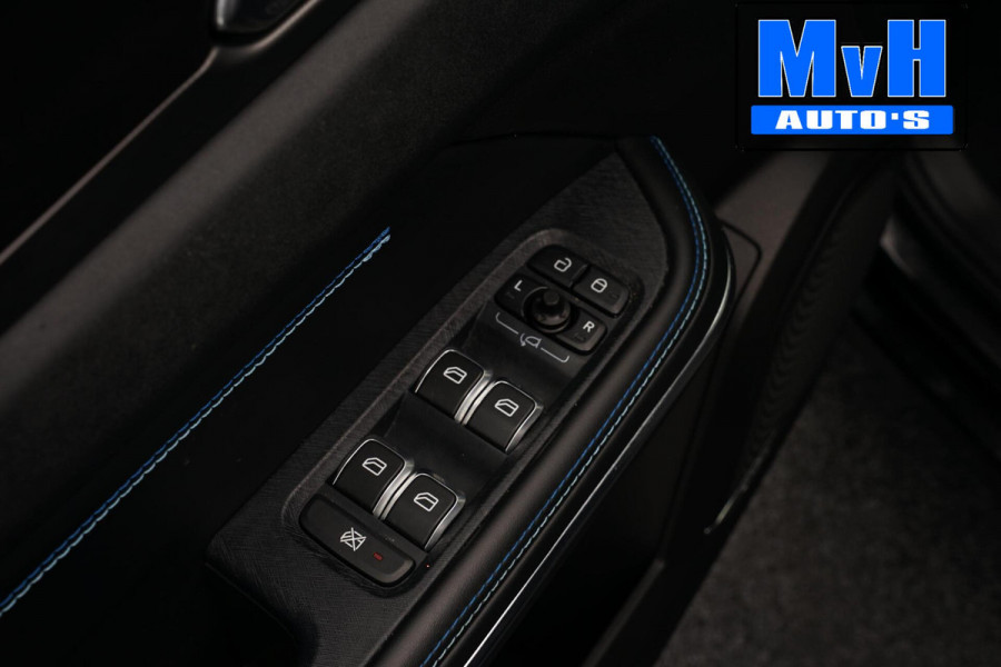 Lynk & Co 01 1.5 Plug-in Hybride|FULL BLACK XL|CAMERA|PANO|NAP