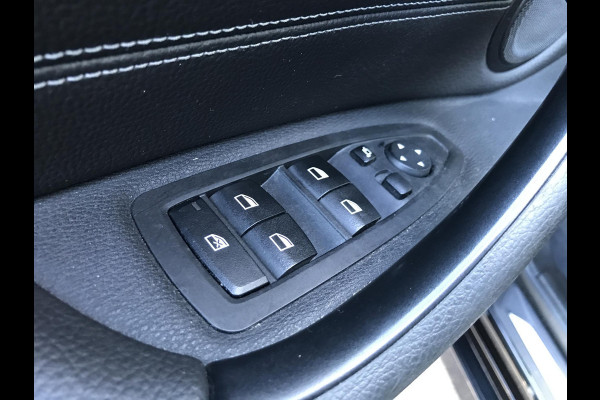 BMW X1 xDrive20i High Executive Trekhaak