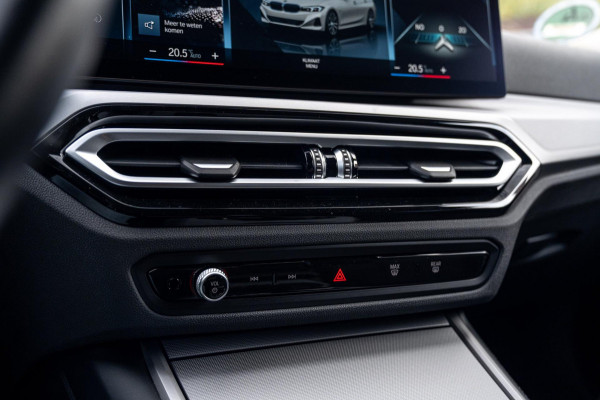 BMW 3 Serie Touring 320e MY 2023 204 PK 1e Eig Dealer o.h Carplay LED Head-Up 19'