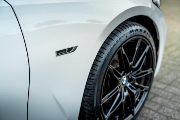 BMW 3 Serie Touring 320e MY 2023 204 PK 1e Eig Dealer o.h Carplay LED Head-Up 19'