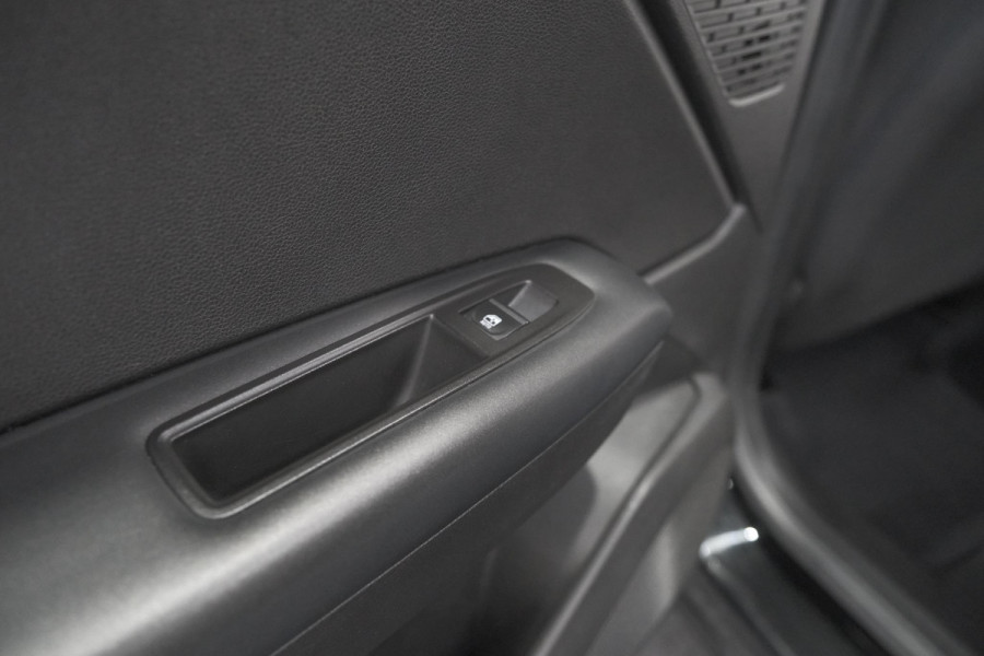 Renault Captur TCe 90 Business Zen | Parkeersensoren | Stoelverwarming | Navigatie | Apple Carplay