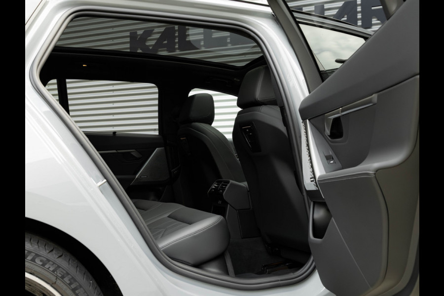 BMW i5 Touring eDrive40 M-Sport Pro - Onderstel Prof - Pano - Driving Ass Prof - Harman Kardon