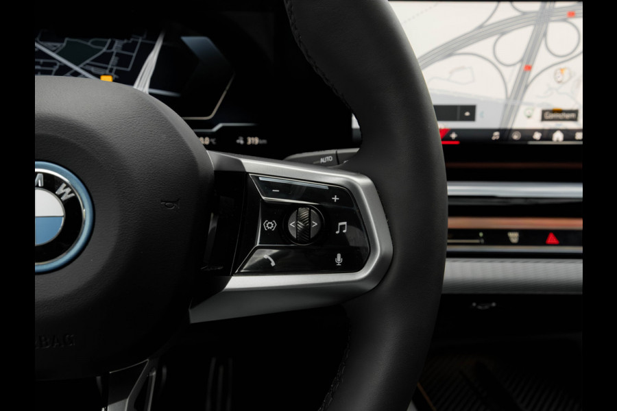 BMW i5 Touring eDrive40 M-Sport Pro - Onderstel Prof - Pano - Driving Ass Prof - Harman Kardon