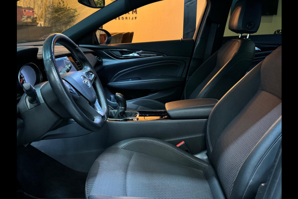 Opel Insignia Sports Tourer 1.5 Turbo Business Executive OPC Line NAP Garantie Trekhaak Camera StuurVW PDC Cruise Navi Rijklaar