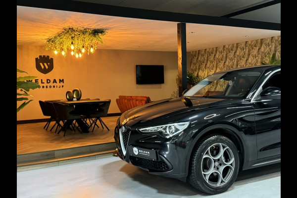 Alfa Romeo Stelvio 2.0 T AWD Super Garantie 280 PK Memory StuurVW StoelVW Elek Achterklep Leder PDC Led Cruise Clima Navi Rijklaar