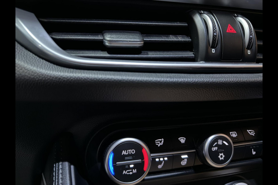 Alfa Romeo Stelvio 2.0 T AWD Super Garantie 280 PK Memory StuurVW StoelVW Elek Achterklep Leder PDC Led Cruise Clima Navi Rijklaar